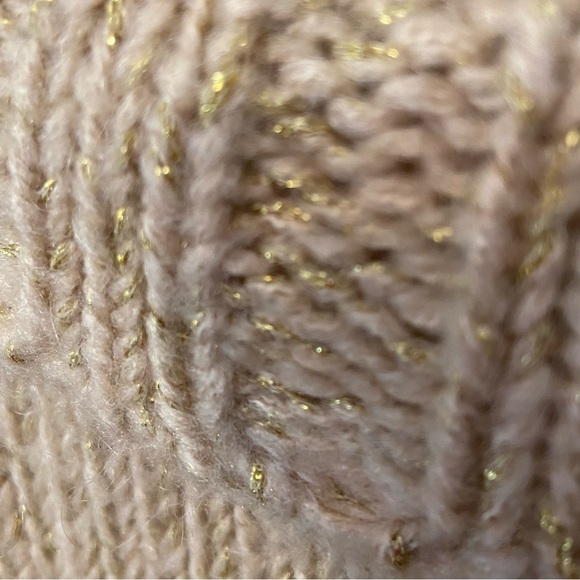 BEBE Beige Mohair/ Polyester -Womens Cardigan Sweater Metallic Threading Size S - Picture 6 of 6